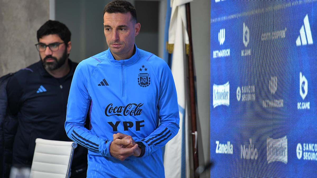 Lionel Scaloni metió mano en el equipo de la Selección argentina.