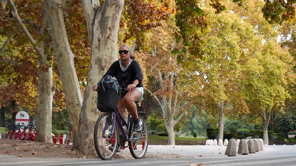 Después del viento Zonda, este jueves se espera un brusco descenso de la temperatura por el ingreso de un frente frío a Mendoza. Después del viento Zonda, este jueves se espera un brusco descenso de la temperatura por el ingreso de un frente frío a Mendoza.