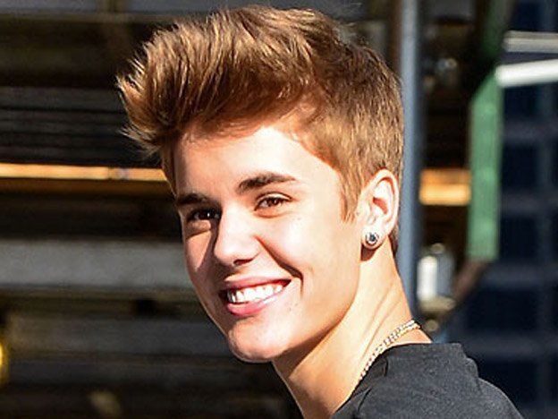 Justin Bieber será modelo de una tarjeta de débito