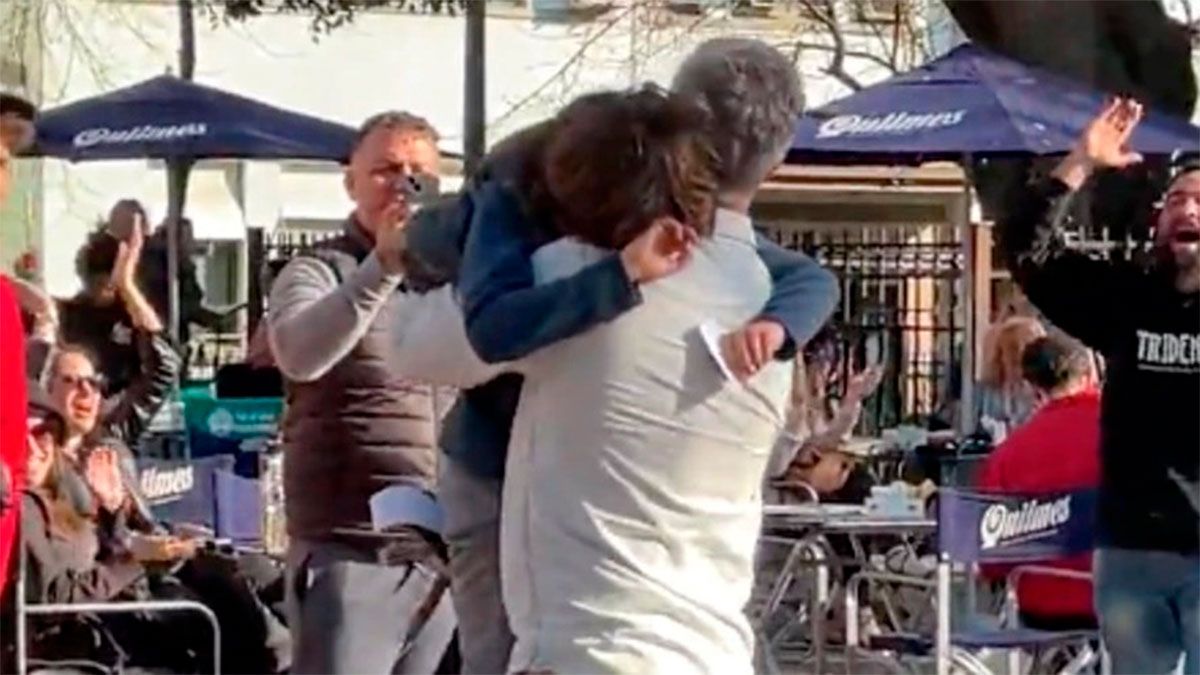 Finalmente Juan Cruz se reunió con su padre, Eduardo.