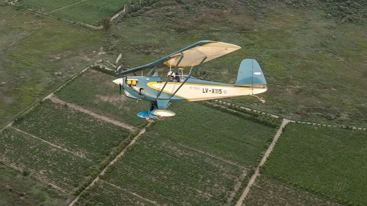 El Upa en pleno vuelo sobre los cielos de Mendoza.&nbsp;