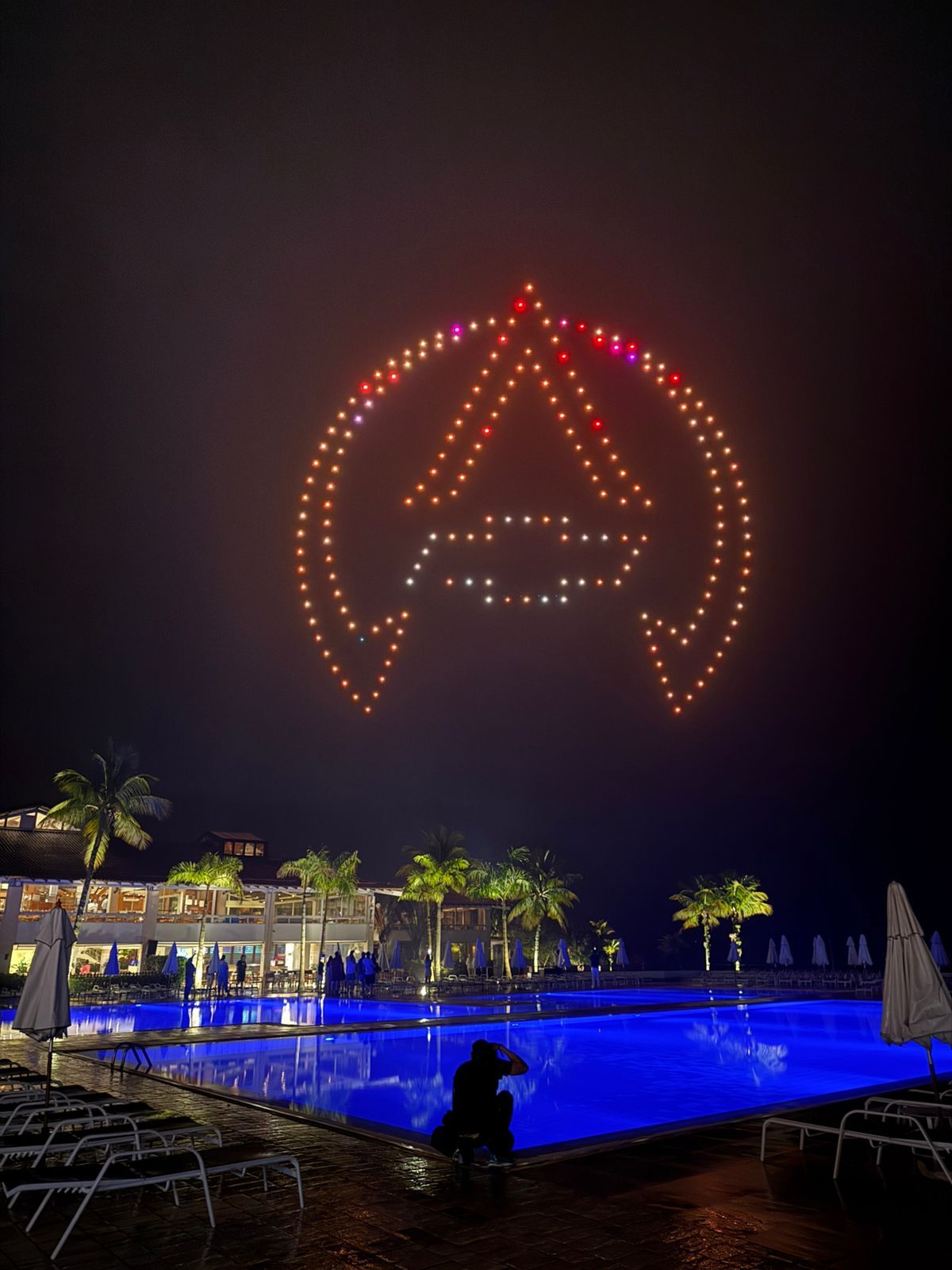 Velada de lujo en Brasil en la entrega de los premios Presidente de Chevrolet. Adrián Yacopini fue galardonado por gerenciar uno de los mejores concesionarios de Sudamérica. Velada de lujo en Brasil en la entrega de los premios Presidente de Chevrolet. Adrián Yacopini fue galardonado por gerenciar uno de los mejores concesionarios de Sudamérica.