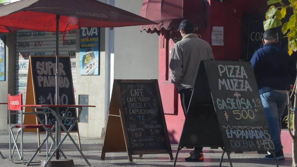 Los negocios gastronómicos solo puede trabajar en la modalidad de pase y lleve.