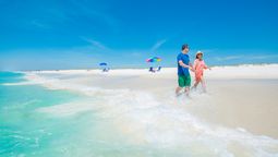 La playa de Florida con arena blanca y aguas como Maldivas.&nbsp;