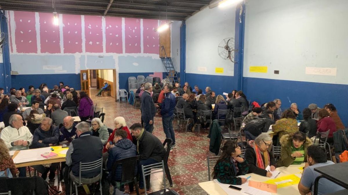 La reunión de los equipos técnicos del PJ se realizó en la sede del sindicato de trabajadores gráficos. Foto: Twitter Adolfo Bermejo. La reunión de los equipos técnicos del PJ se realizó en la sede del sindicato de trabajadores gráficos. Foto: Twitter Adolfo Bermejo.