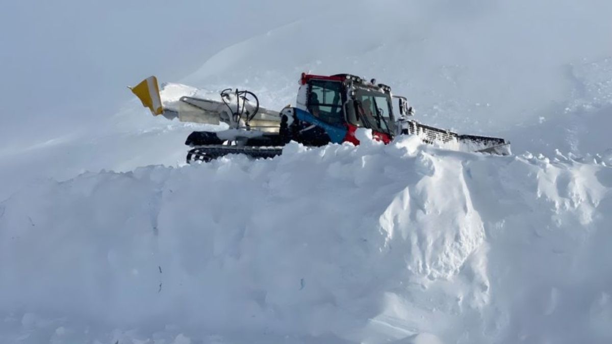 El Azufre recibe grandes cantidades de nieve porque tiene una ubicación estratégica en la cordillera.