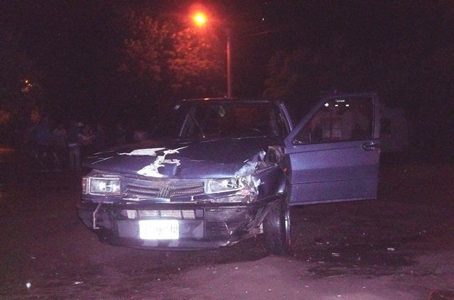 Un Fiat Duna como este conducía el hombre completamente borracho al provocar el accidente