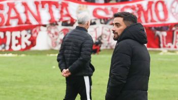 El DT de Huracán Las Heras Gabriel Vallés: 