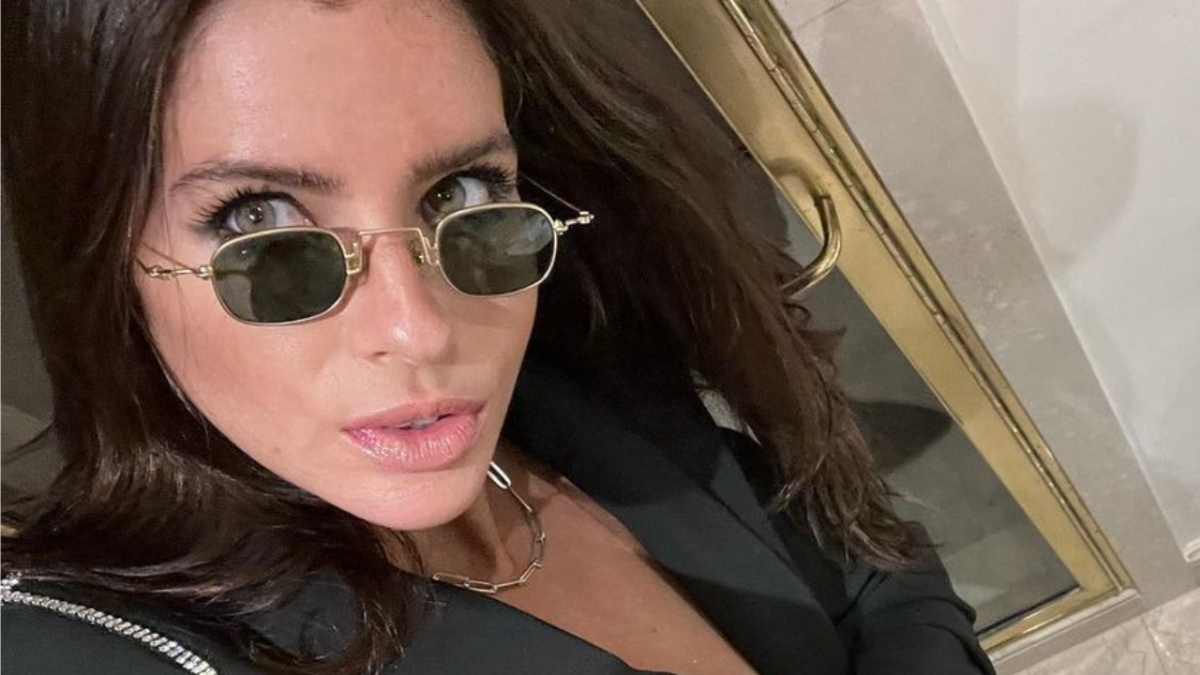 Las explosivas fotos de la China Suárez desde un baño.