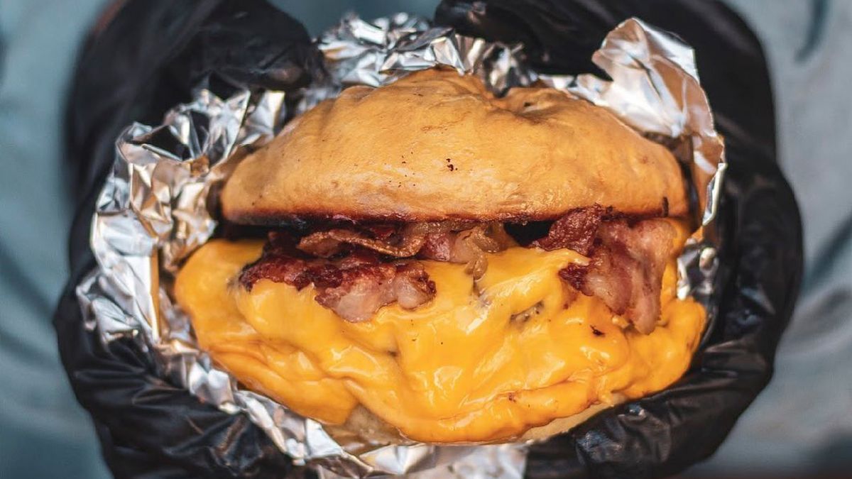 Se puede comprar el box de Burgang para armar las hamburguesas en casa.