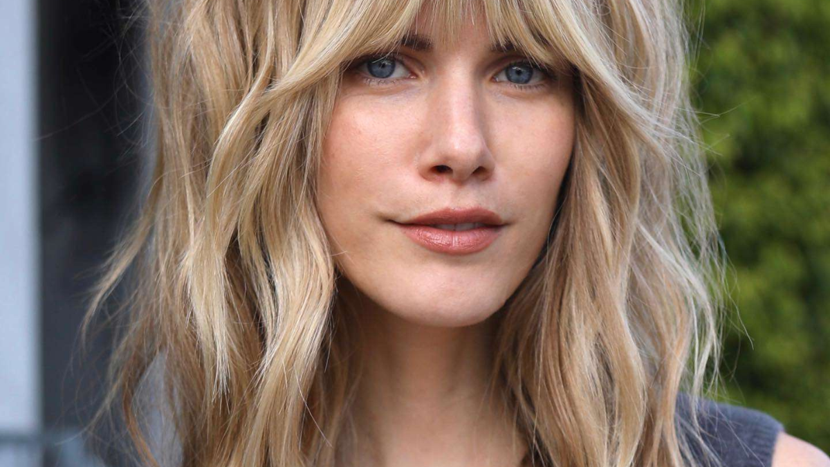 Dile adiós al corte bob, la melena desfilada es el corte tendencia de esta temporada. Dile adiós al corte bob, la melena desfilada es el corte tendencia de esta temporada.