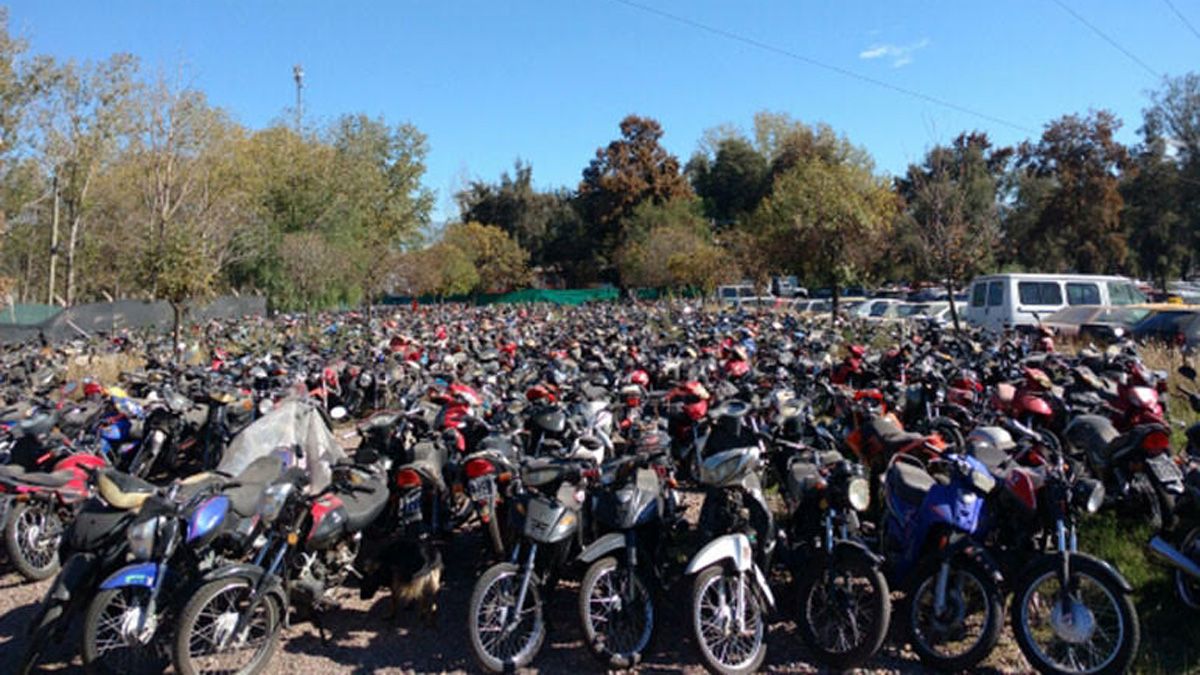 Godoy Cruz rematará autos y motos: cómo participar