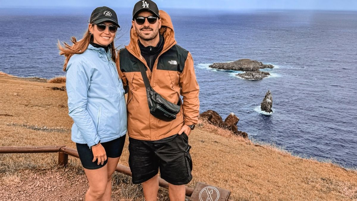 Valentina Funes y Facundo Maldonado, la pareja que se radicó en Reñaca, Chile, y tienen una agencia inmobiliaria. Valentina Funes y Facundo Maldonado, la pareja que se radicó en Reñaca, Chile, y tienen una agencia inmobiliaria.