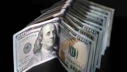 El dólar blue hoy en Mendoza se vendió a $1.073 en el mercado informal.