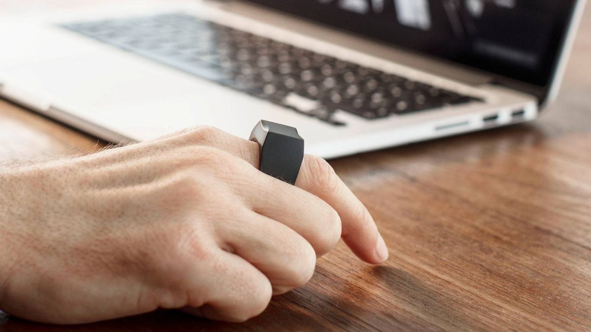 El anillo que le pondrá fin al clásico mouse.