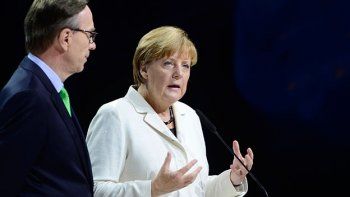 Merkel busca consenso de la Unión Europea sobre los refugiados