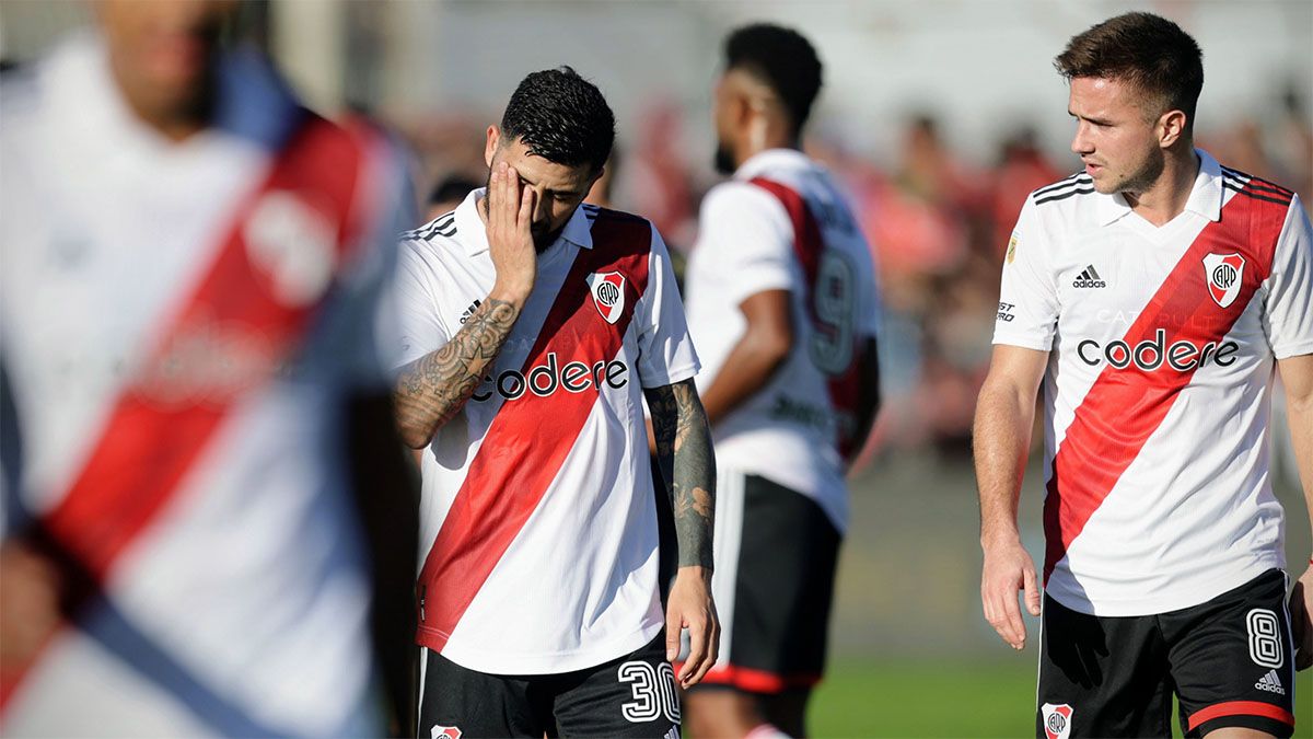 River perdió ante Barracas en el estadio Claudio Chiqui Tapia.