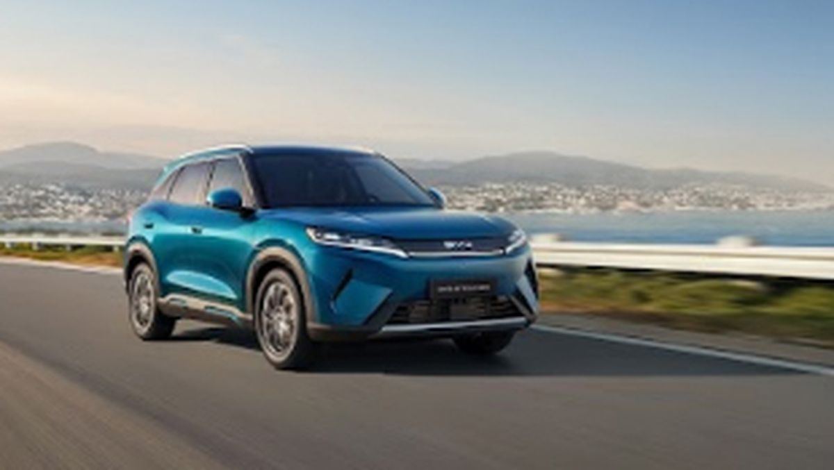 Autos eléctricos chinos: el nuevo modelo de BYD tiene 1.100 kilómetros de autonomía y un precio sorprendente