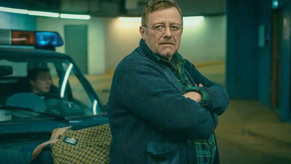 El actor Olaf Lubaszenko interpreta a Tadeusz Gadacz en la película de Netflix.