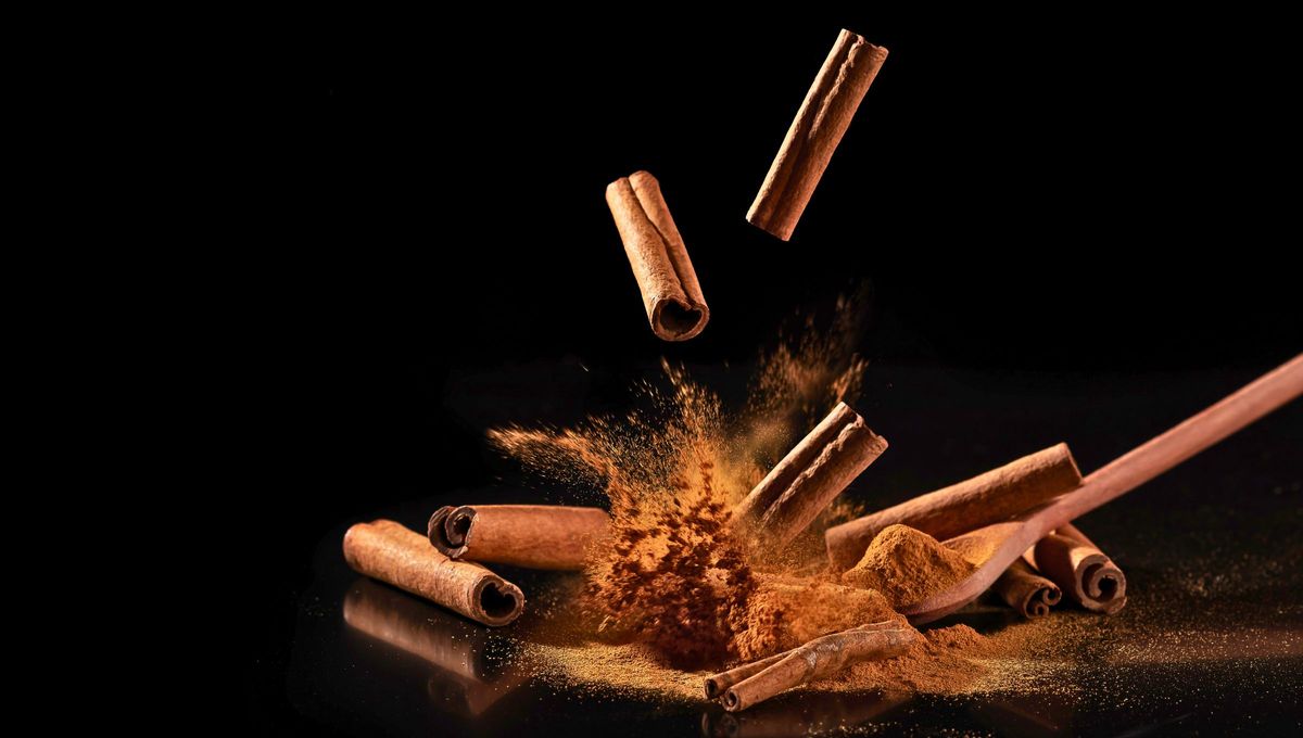 La canela se supera como una de las plantas sanadoras con mayores beneficios: por qué y para qué sirve