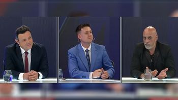 Caliente debate de dos conocidos economistas por la inflación y el desempleo en la gestión de Milei Caliente debate de dos conocidos economistas por la inflación y el desempleo en la gestión de Milei