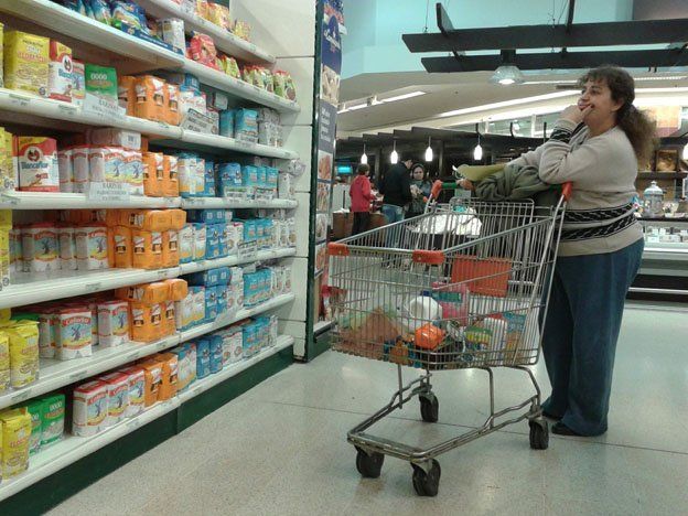 El paquete de harina ya superó la barrera de los $10 en los súper