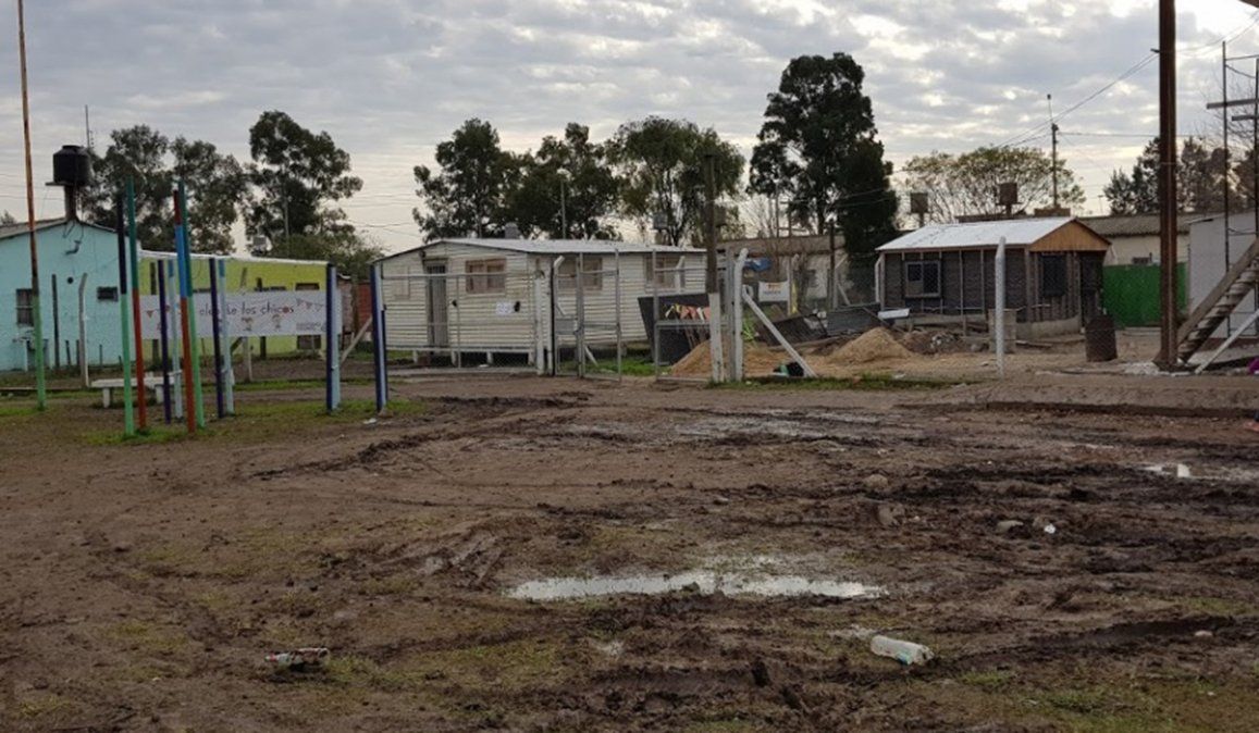Una pelea vecinal entre dos jovenes terminó con el asesinato de uno de ellos en el barrio René Salamanca, en González Catán. El agresor quedó detenido