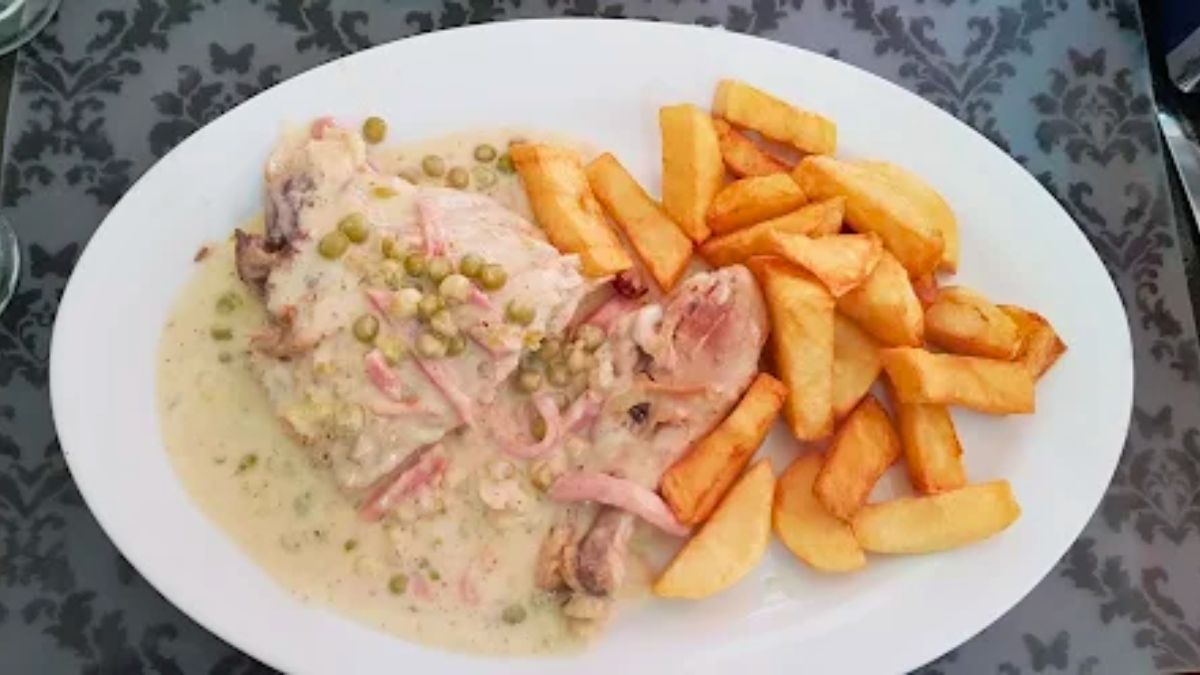 Casi todos los platos del bodegón ofrecen guarnición. Casi todos los platos del bodegón ofrecen guarnición.