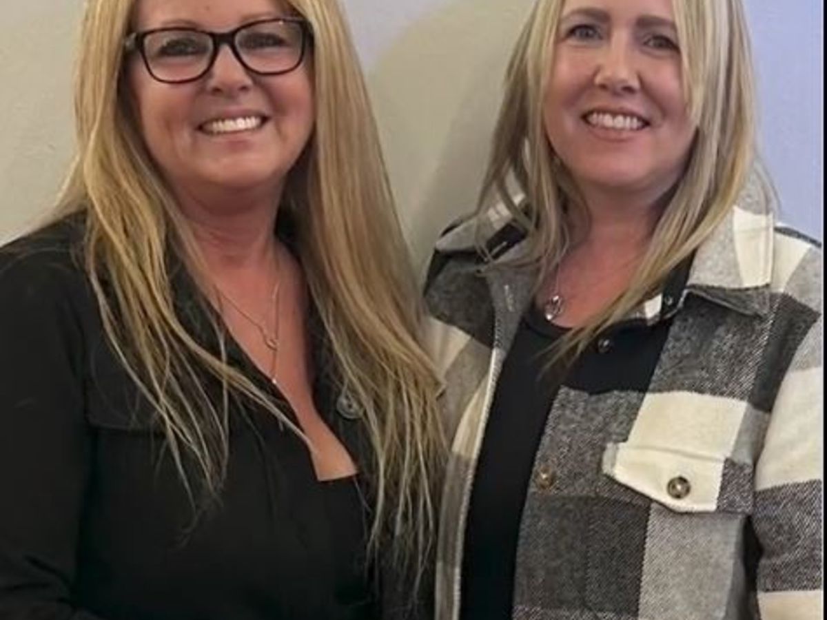 Durante 20 años fueron amigas pero un ADN reveló que son hermanas