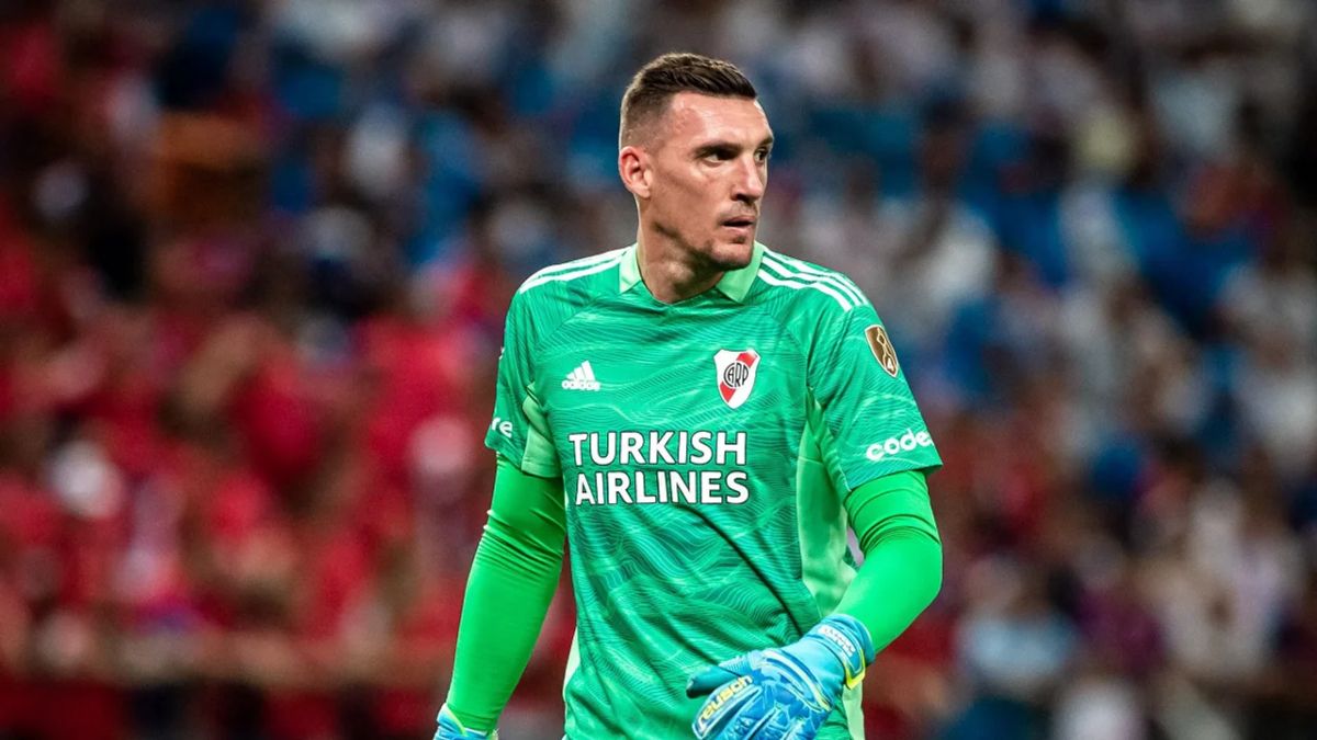 Franco Armani. Retornado de la gira por Estados Unidos con la Selección argentina, Armani será arquero titular frente a Huracán.