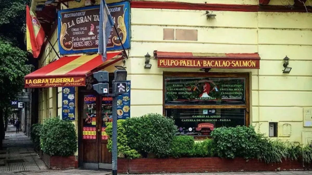 El bodegón se destaca por su comida española El bodegón se destaca por su comida española
