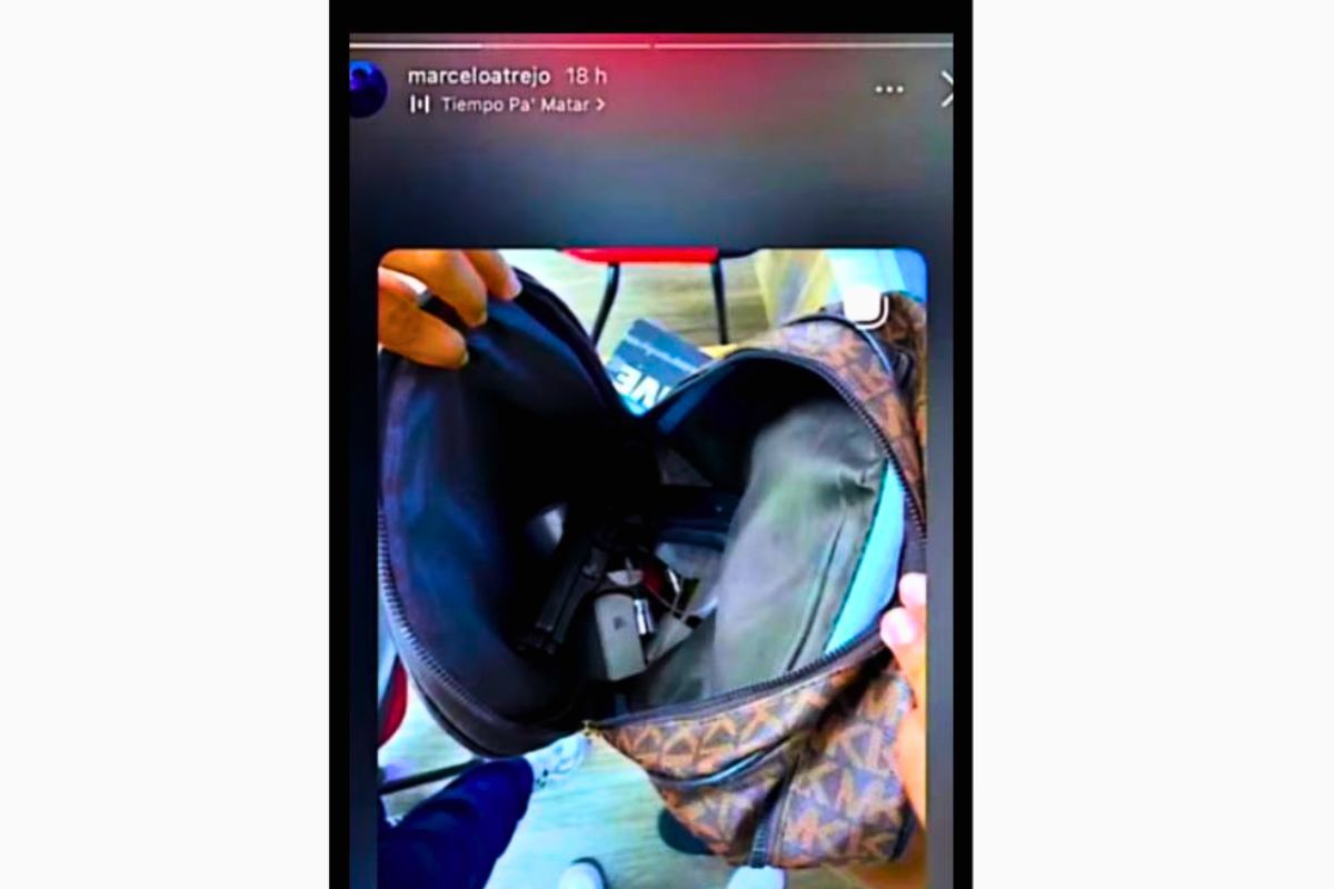 Un estudiante amenazo de muerte a un profesor posteando en su cuenta de Instagram una foto de un arma de fuego dentro de una mochila. Un estudiante amenazo de muerte a un profesor posteando en su cuenta de Instagram una foto de un arma de fuego dentro de una mochila.