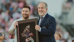 Messi fue galardonado por Jorge Mas, dueño del Inter Miami.