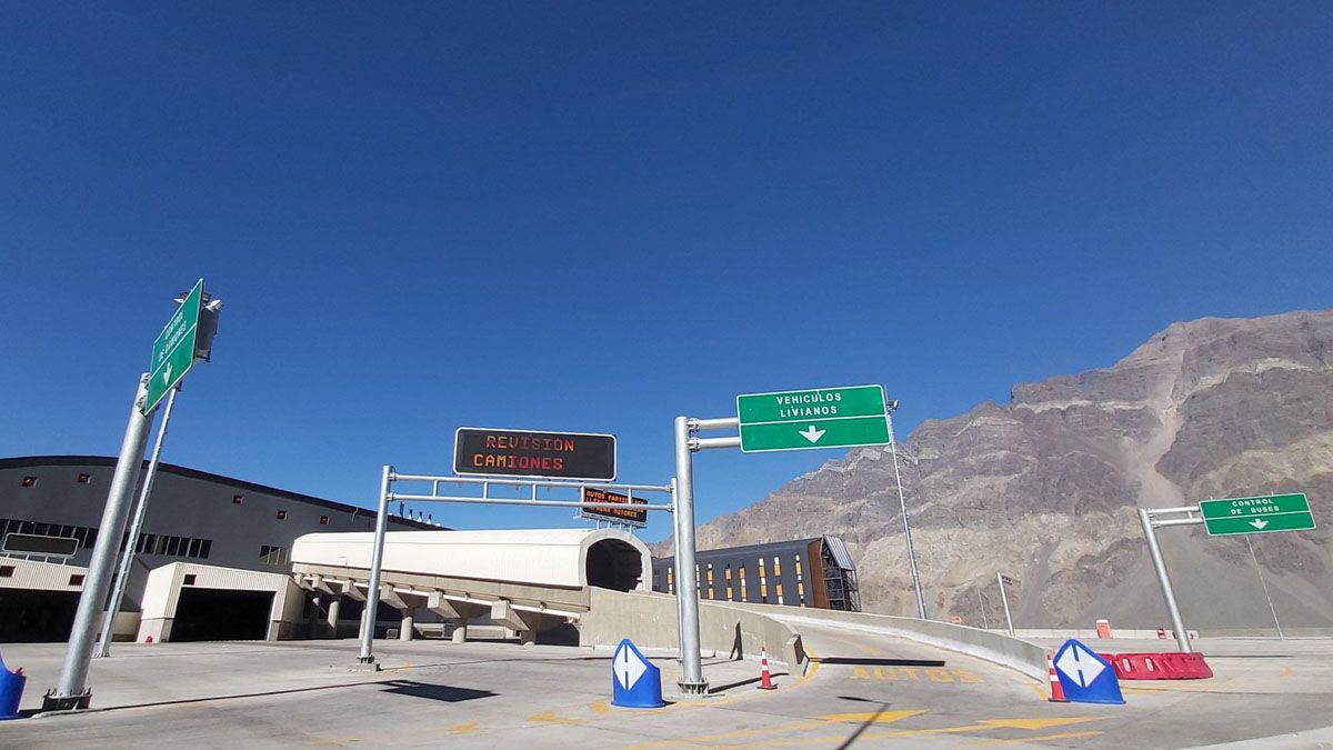 La reapertura de fronteras terrestres con Chile genera expectativas de poder viajar al vecino país.