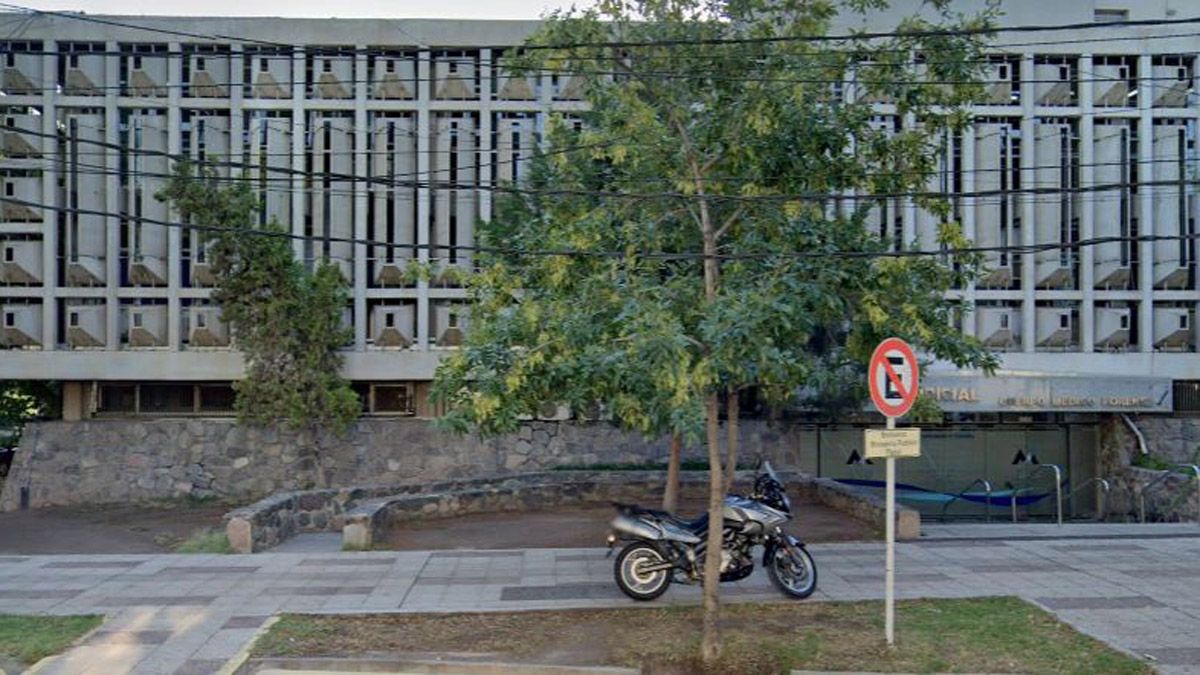 El Consejo de la Magistratura tiene su sede en calle Belgrano de Ciudad. El Consejo de la Magistratura tiene su sede en calle Belgrano de Ciudad.