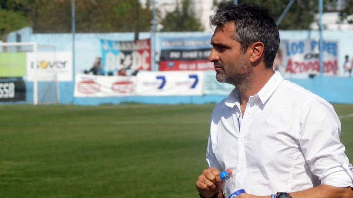 Juan Manuel Sara se fue muy contento por el rendimiento del equipo.