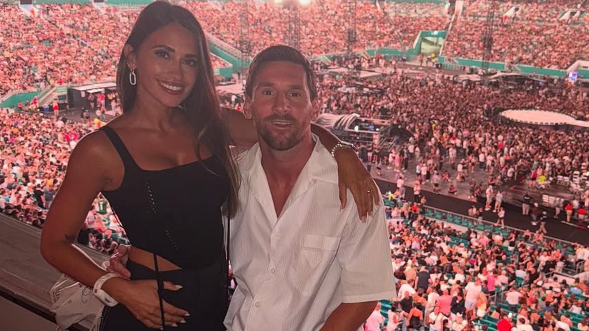 Lionel Messi y Antonela Roccuzzo en el recital de Coldplay en Miami.&nbsp;