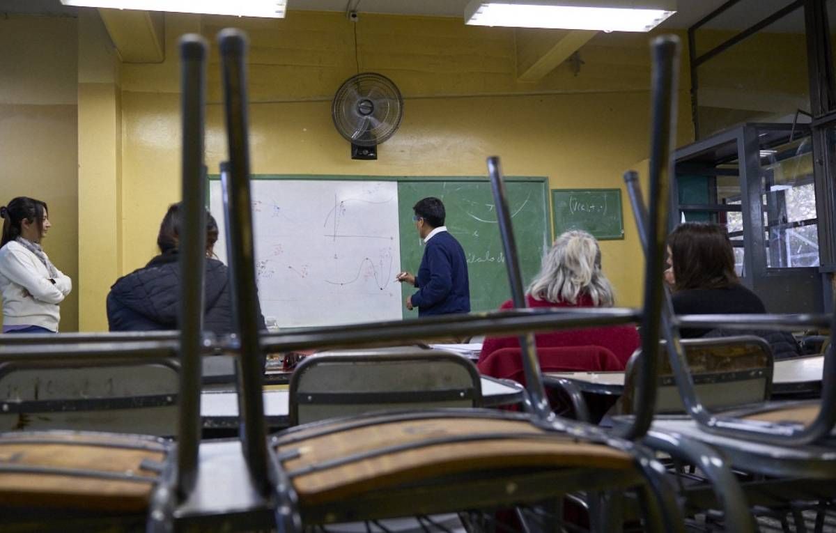 Cada vez hay menos alumnos en los institutos docentes para el profesorado de Matemática y el gobierno salió a dar estímulos para potenciar estos recursos humanos.