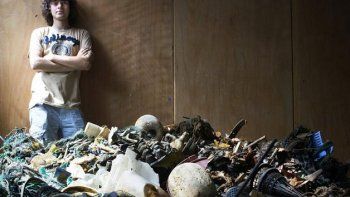 Un holandés de 19 años tiene una idea innovadora para limpiar el océano