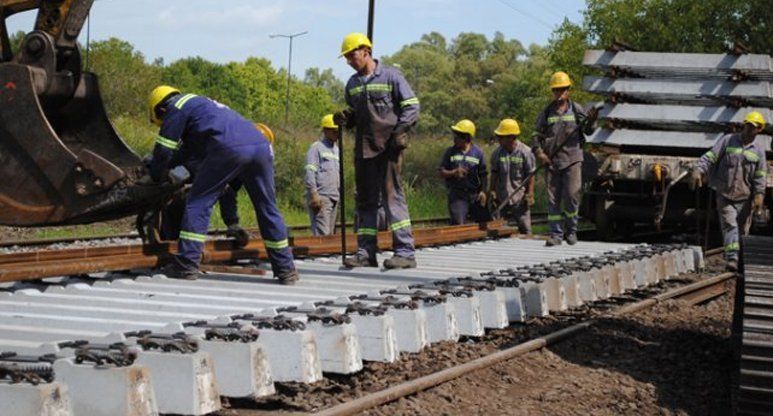 El recambio de durmientes del tren Rosario-Retiro costará 450 millones de pesos