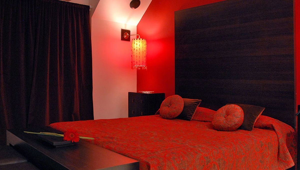 Fueron al telo, las cosas no salieron bien y terminaron a las trompadas