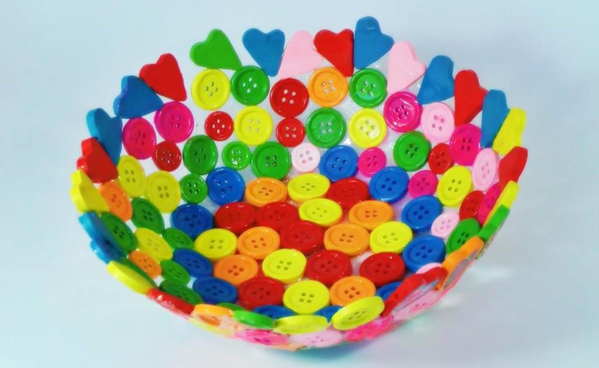 Este cuenco es ideal para colocar fruta, o diversos elementos que siempre tienes sueltos en tu casa como llaves.&nbsp;