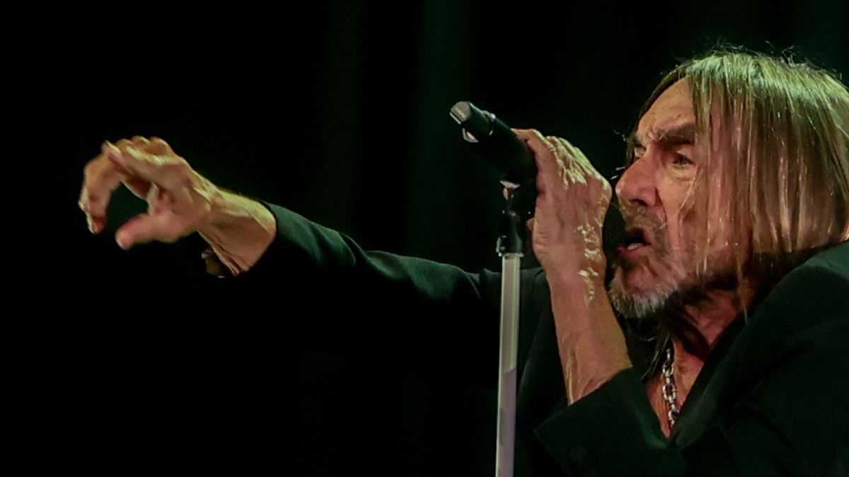 La Iguana se negó. Iggy Pop rechazó una oferta para ser el cantante de AC/DC.