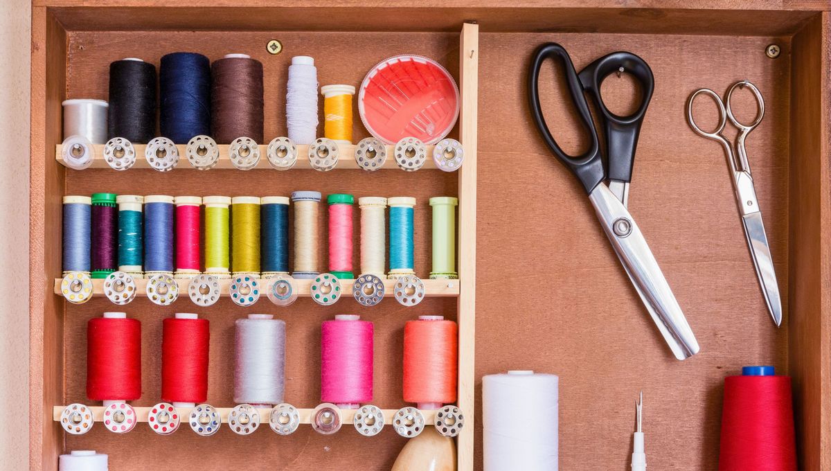 La costura es buena para las manos, la paciencia y la economía del hogar La costura es buena para las manos, la paciencia y la economía del hogar