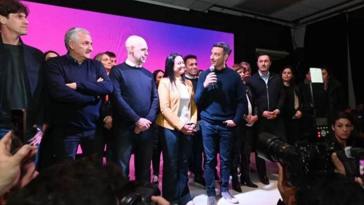 Al reconocer la derrota ante Llaryora, De Loredo les dije a los dirigentes nacionales que lo acompañaron