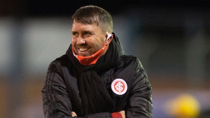 El Chacho Coudet dejó el Inter de Porto Alegre en plena Copa Libertadores.