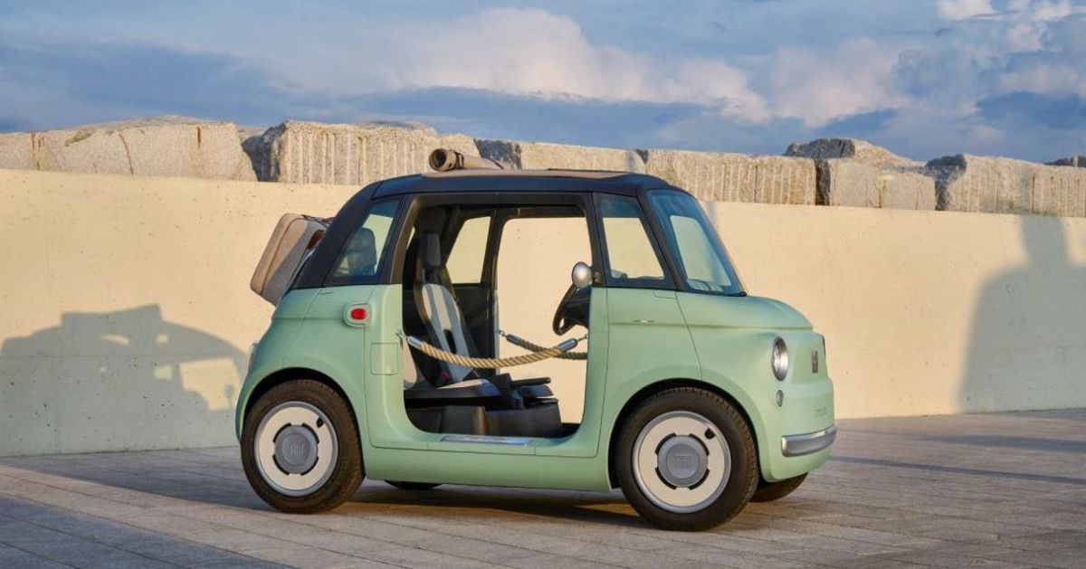 El Fiat Topolino, toda una revolución para la ciudad. <Es eléctrico. Foto: gentileza El País&nbsp;