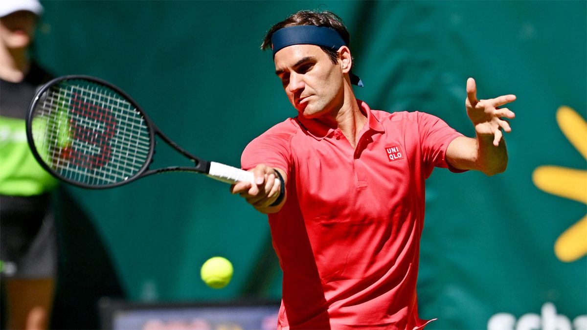 ¡Federer regresó con todo en el césped!