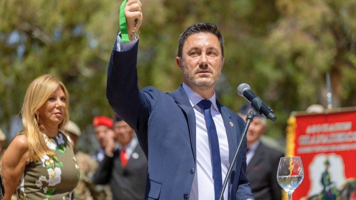 Petri inauguró en el Cerro de la Gloria el primer destacamento de Granaderos a Caballo de Mendoza