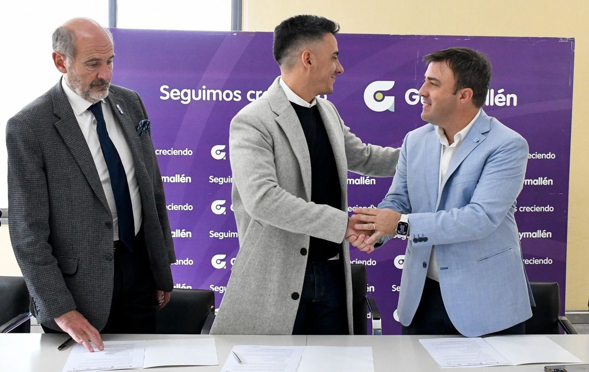 El ministro de Producción, Rodolfo Vargas Arizu, el intendente de Guaymallén, Marcos Calvente, y el gerente de Asinmet, Mariano Guizzo, firmaron el acuerdo en la Municipalidad de Guaymallén. El ministro de Producción, Rodolfo Vargas Arizu, el intendente de Guaymallén, Marcos Calvente, y el gerente de Asinmet, Mariano Guizzo, firmaron el acuerdo en la Municipalidad de Guaymallén.